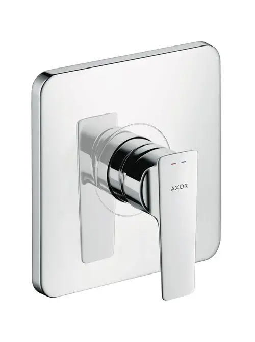 Einhebel-Brausemischer mit quadratischem Design in glänzendem Chrom von AXOR, mit dekorativem Plattendesign. Der Hebel hat rot-blauen Indikatoren für heiße und kalte Wasserregulierung.